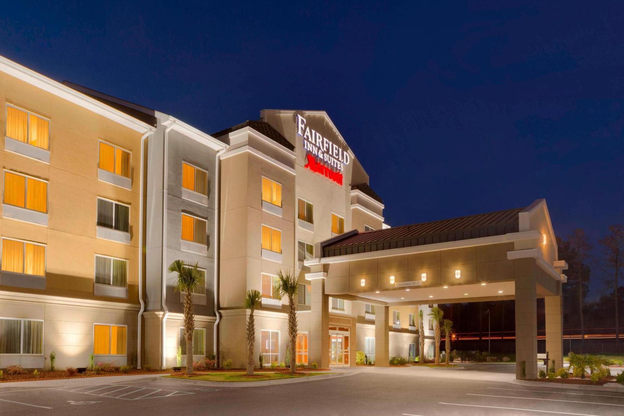Fairfield Inn & Suites Columbia Northeast Екстериор снимка