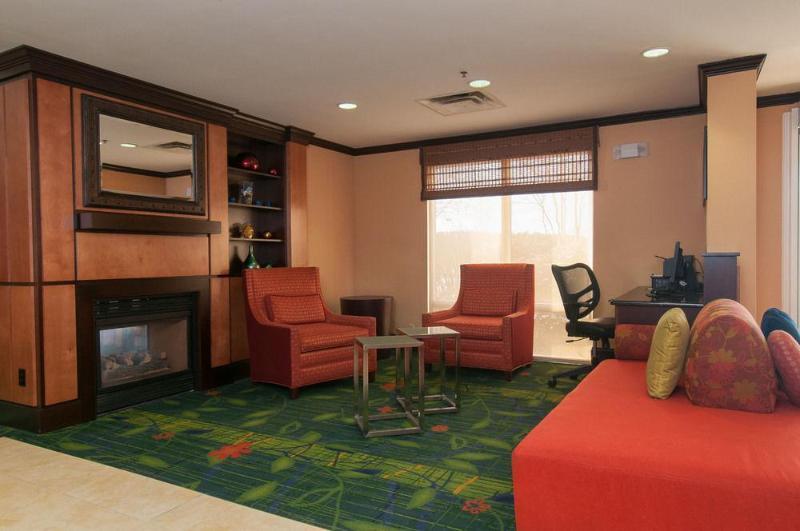 Fairfield Inn & Suites Columbia Northeast Екстериор снимка